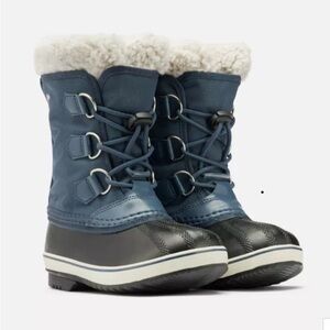 KIDS' YOOT PAC NYLON SNOW BOOT Blue Winter Boots insulated weatherproof  size 2Y